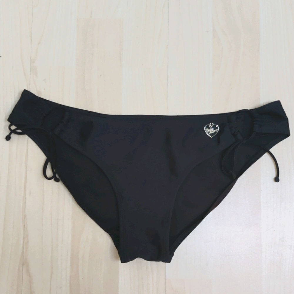 Swimsuit bottoms